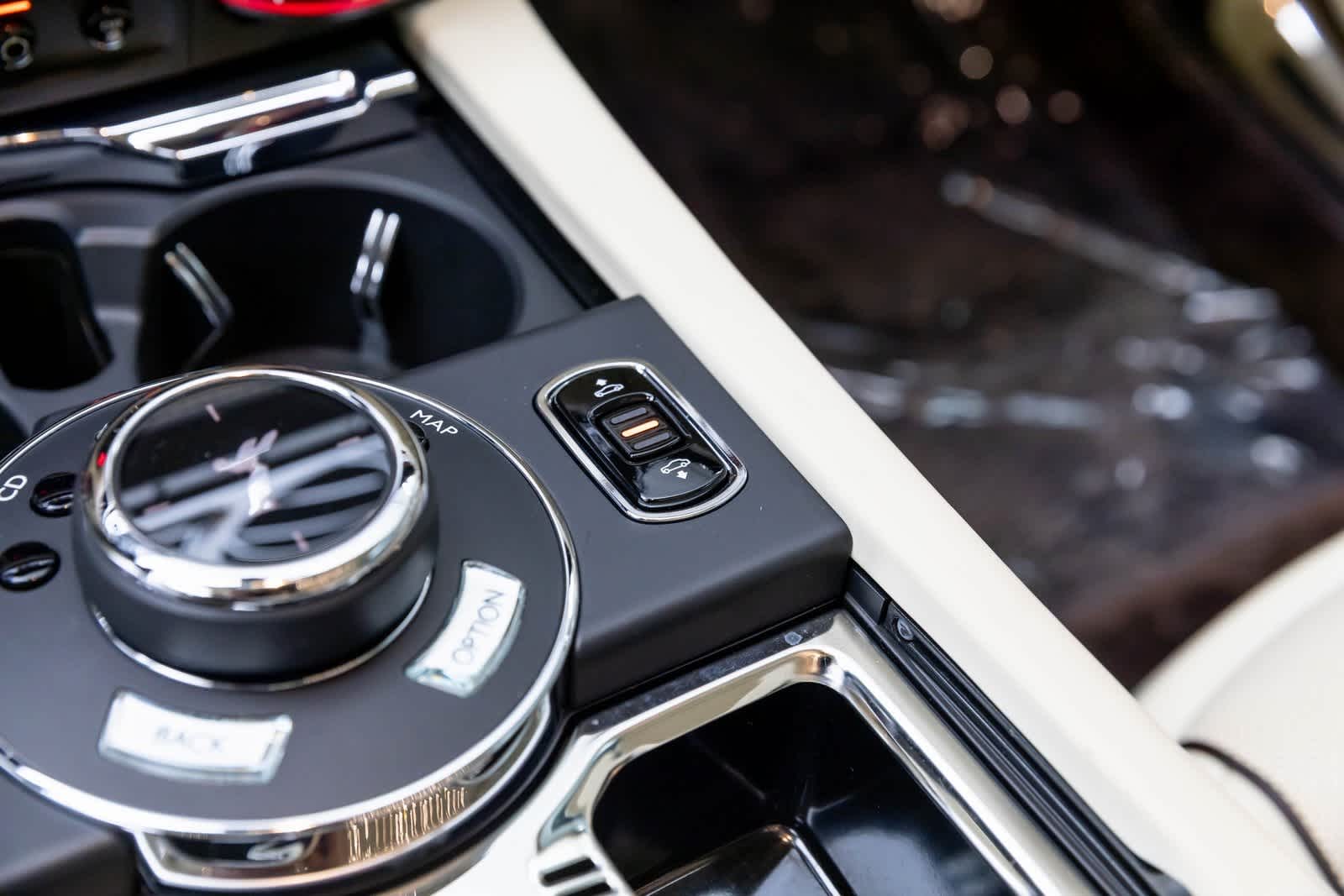 2016 Rolls-Royce Wraith 2dr Coupe