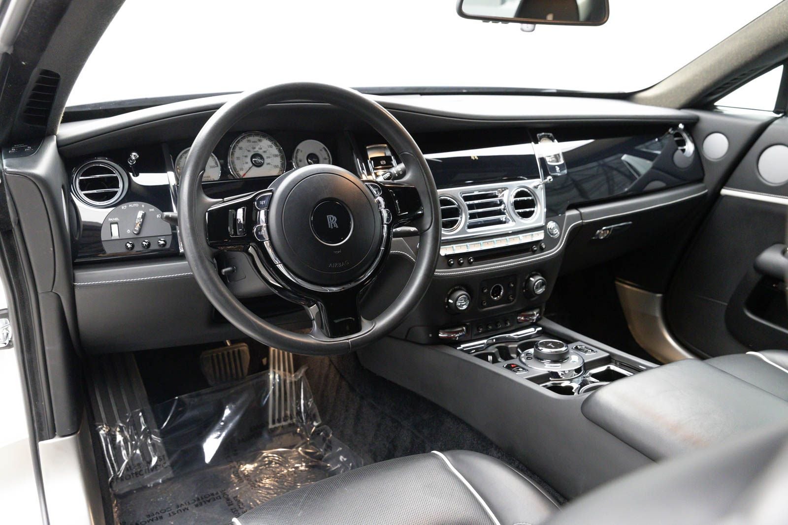 2018 Rolls-Royce Wraith Coupe