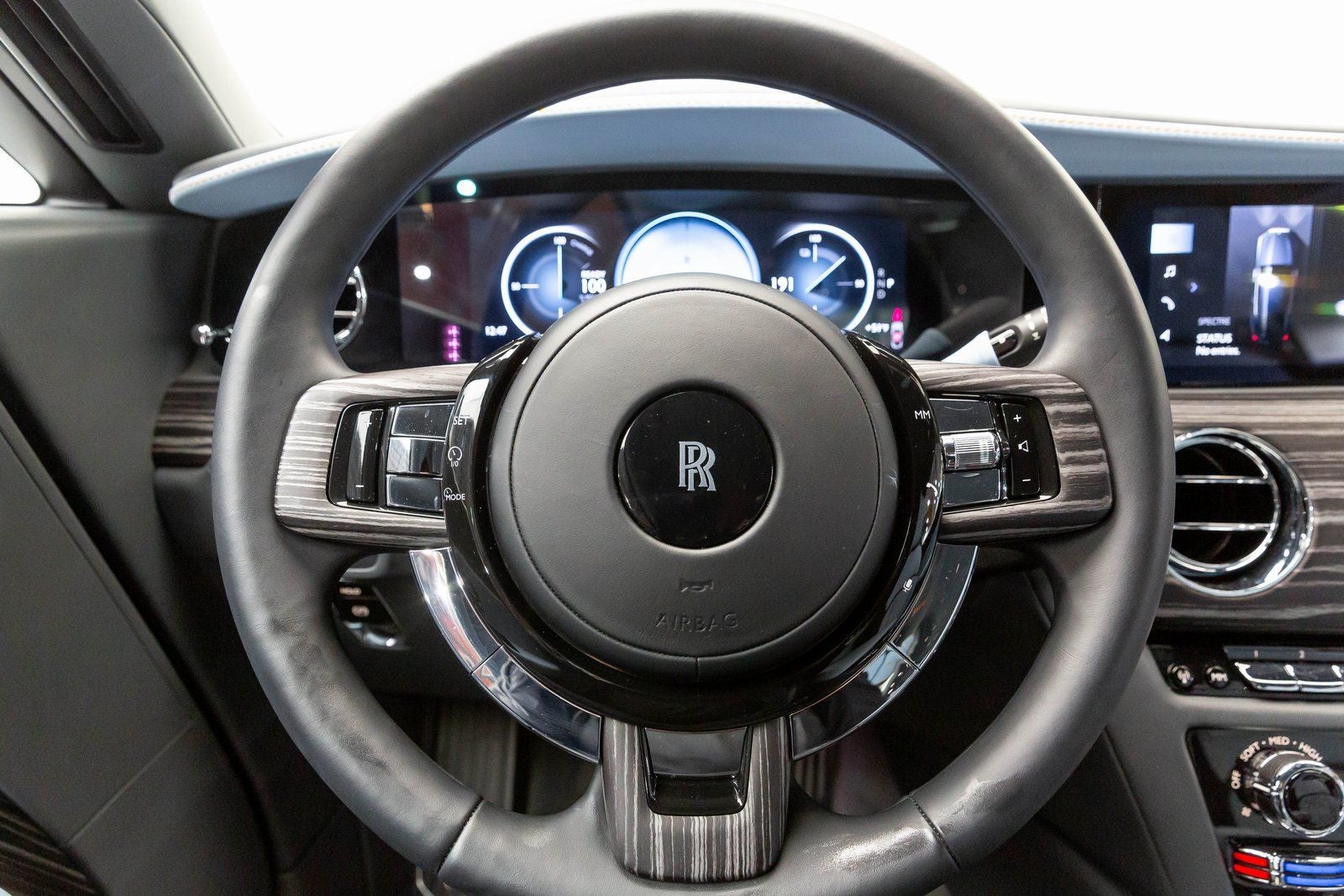 2024 Rolls-Royce Spectre Coupe