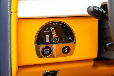 2023 Rolls-Royce Phantom Sedan