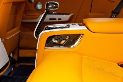 2023 Rolls-Royce Phantom Sedan