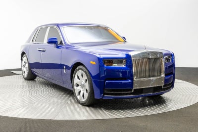 2023 Rolls-Royce Phantom Sedan