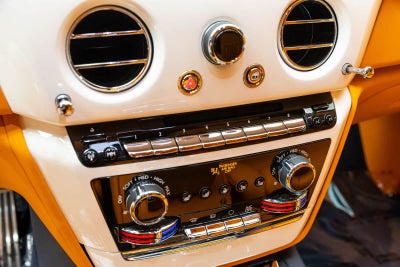 2023 Rolls-Royce Phantom Sedan