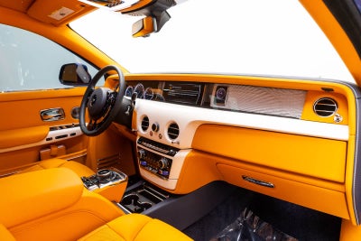 2023 Rolls-Royce Phantom Sedan