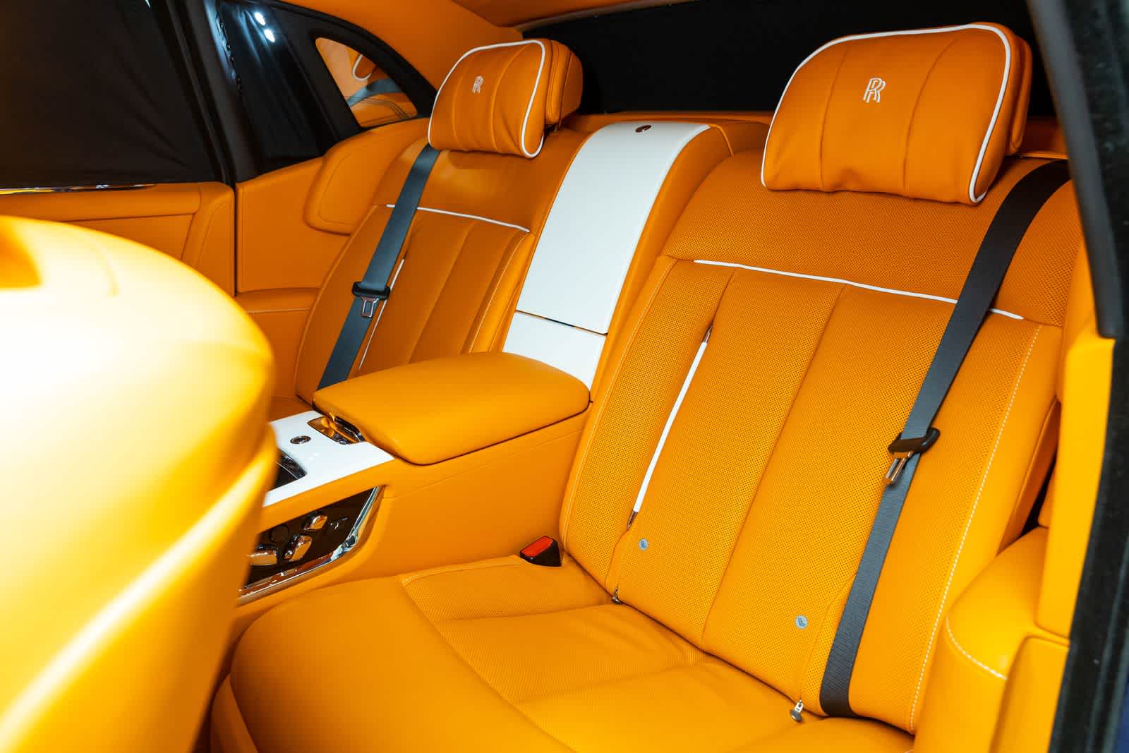 2023 Rolls-Royce Phantom Sedan