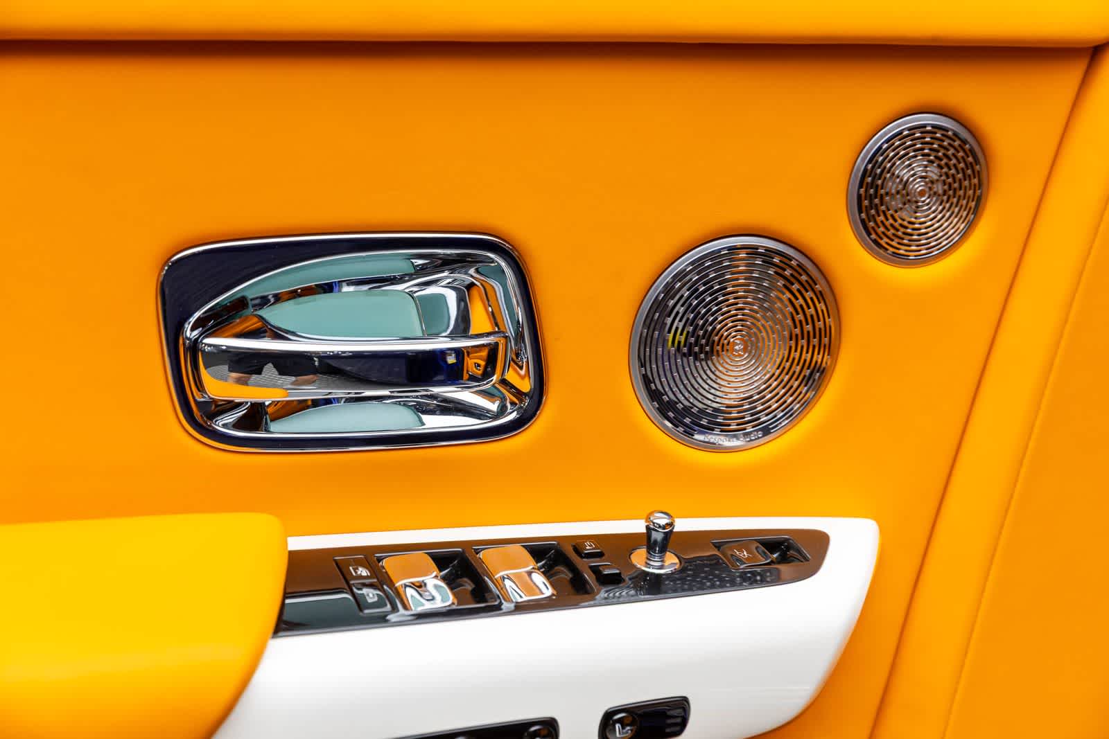 2023 Rolls-Royce Phantom Sedan