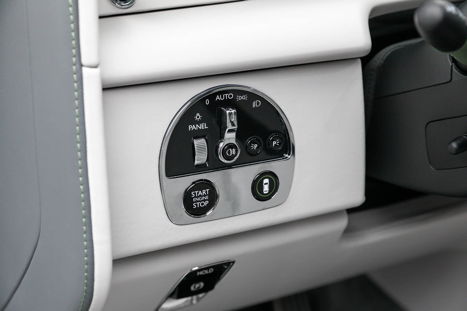 2024 Rolls-Royce Phantom Plantino