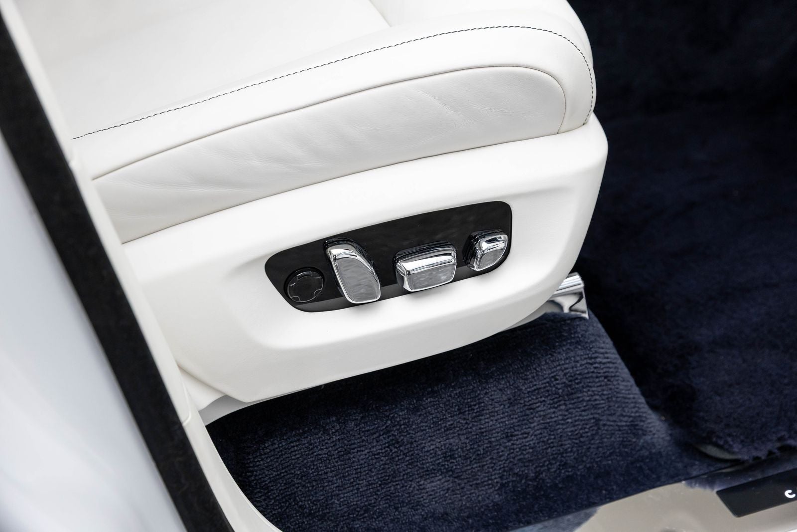 2023 Rolls-Royce Cullinan Sport Utility