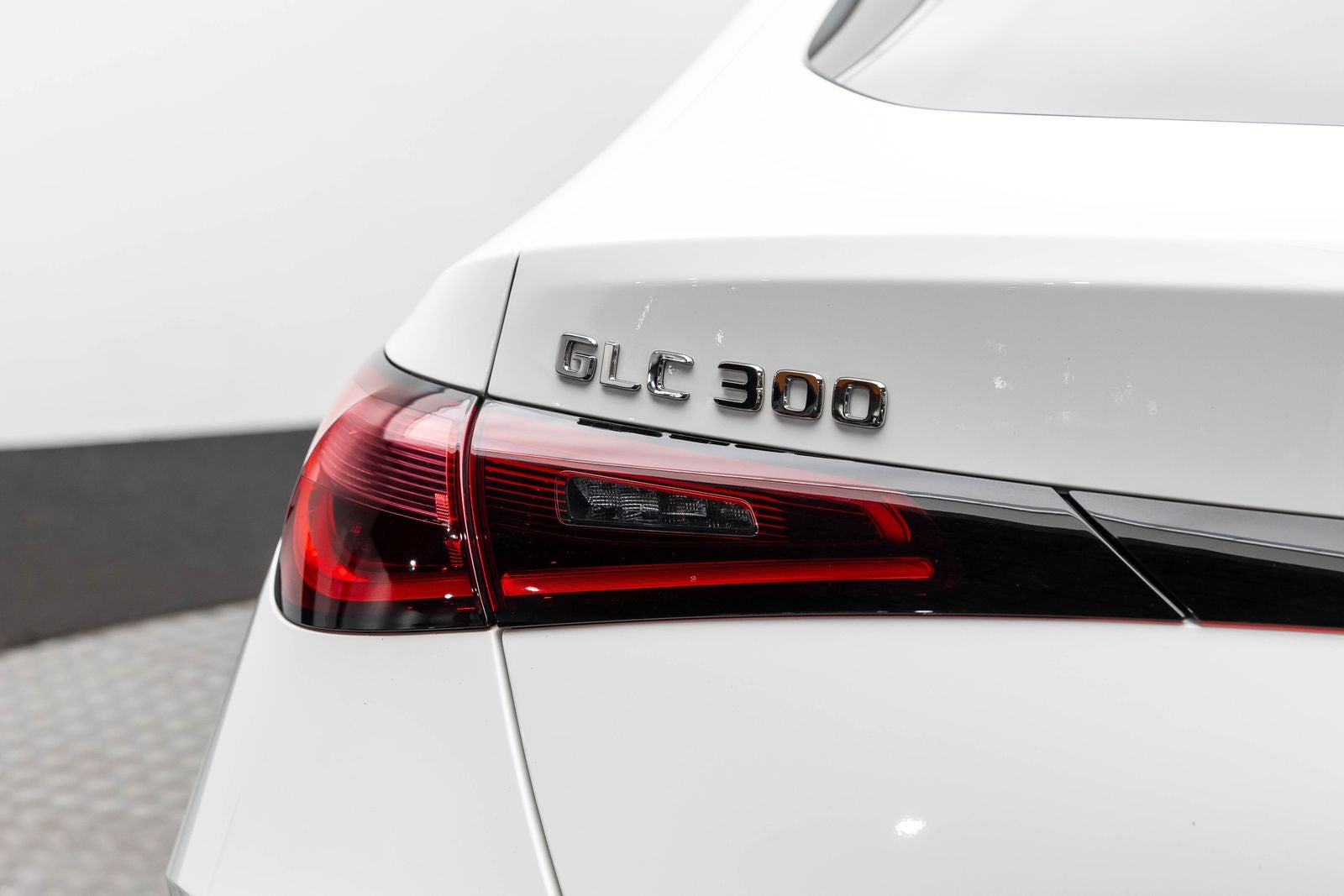 2026 Mercedes-Benz GLC 300 GLC 300