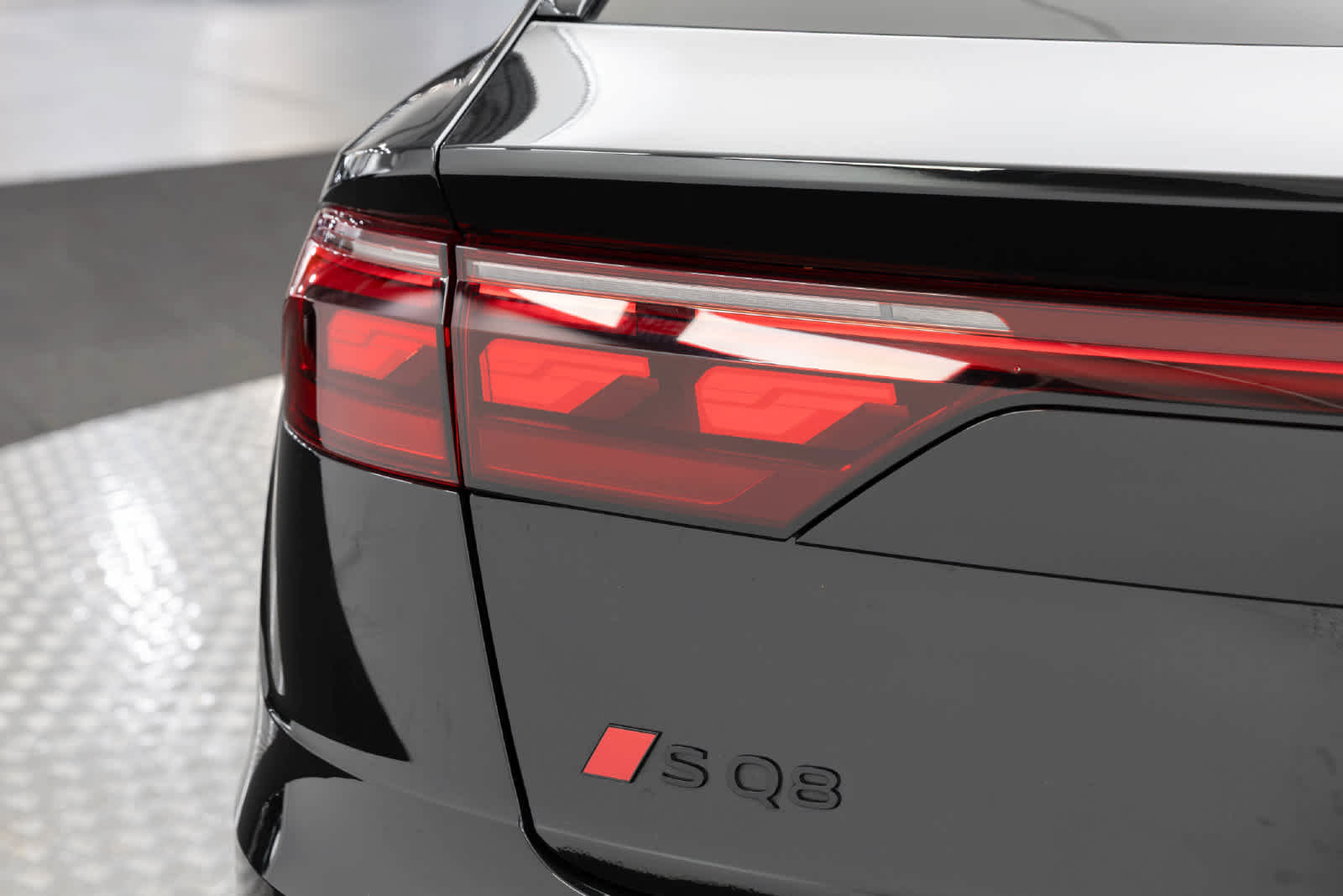 2024 Audi SQ8 Prestige