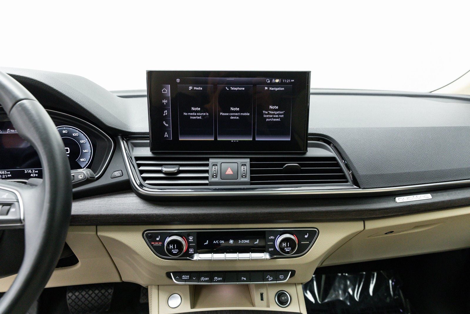 2024 Audi Q5 S line Premium Plus