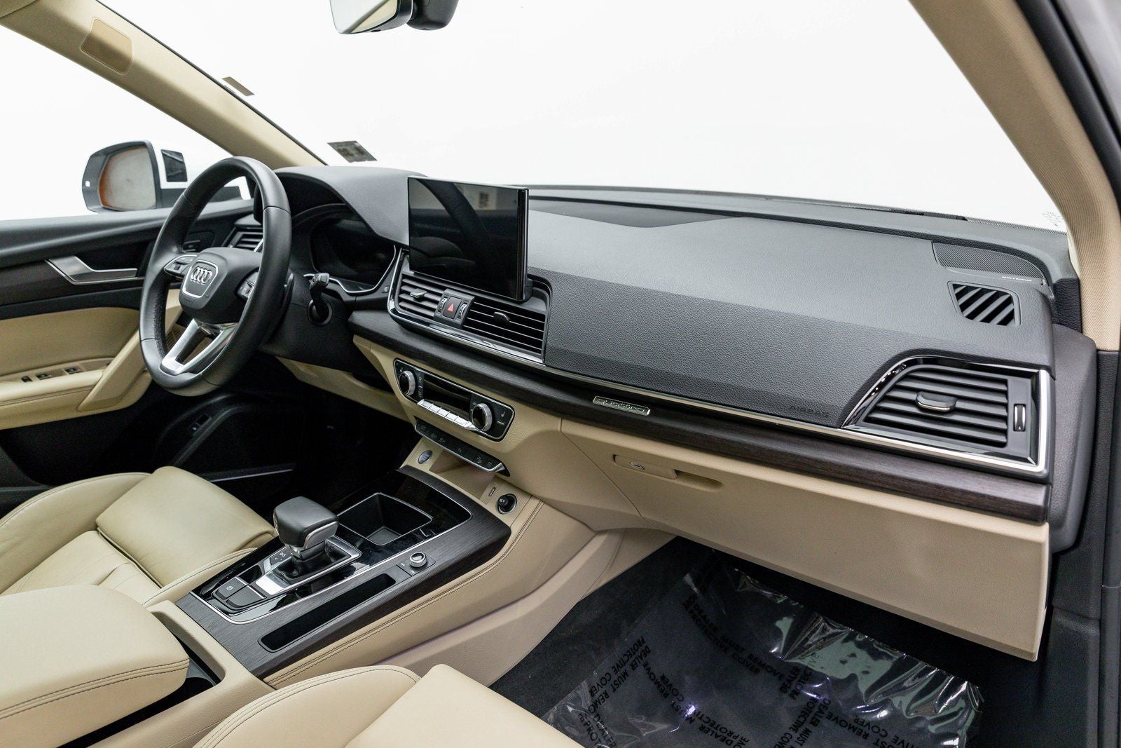 2024 Audi Q5 S line Premium Plus