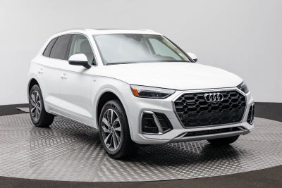 2024 Audi Q5 S line Premium Plus
