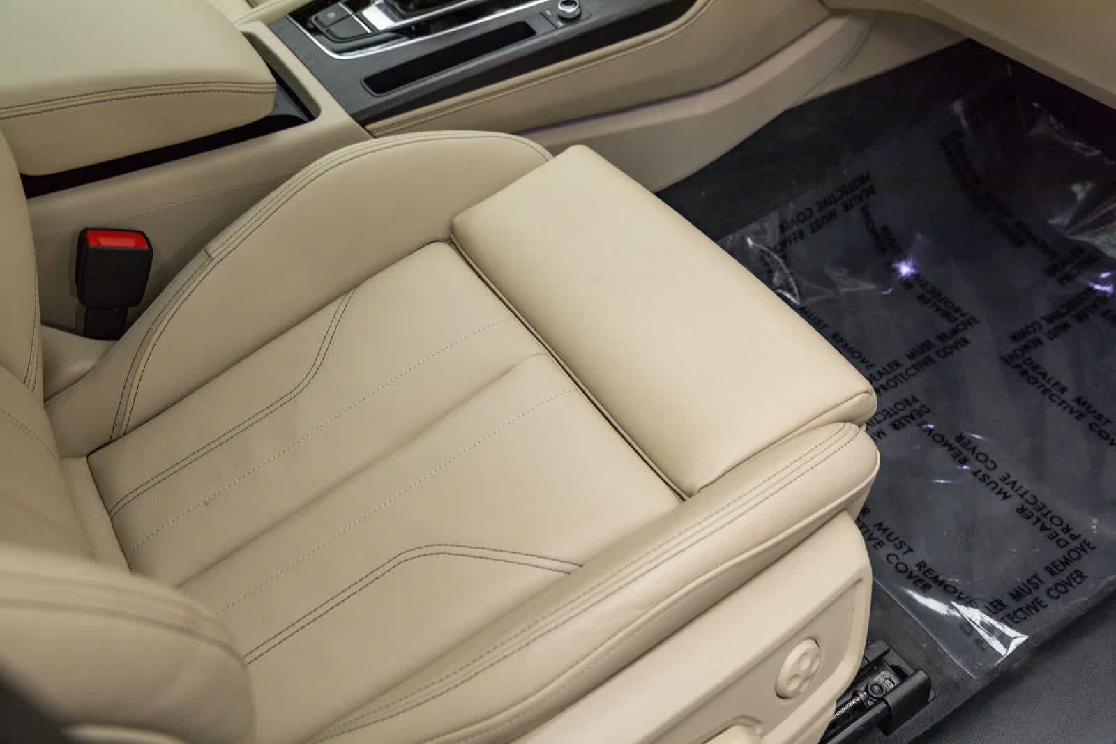 2024 Audi Q5 S line Premium Plus