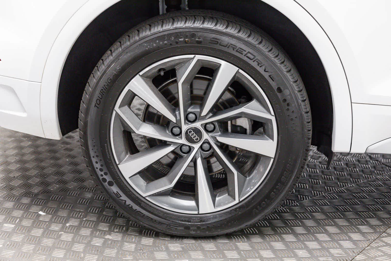 2024 Audi Q5 S line Premium Plus