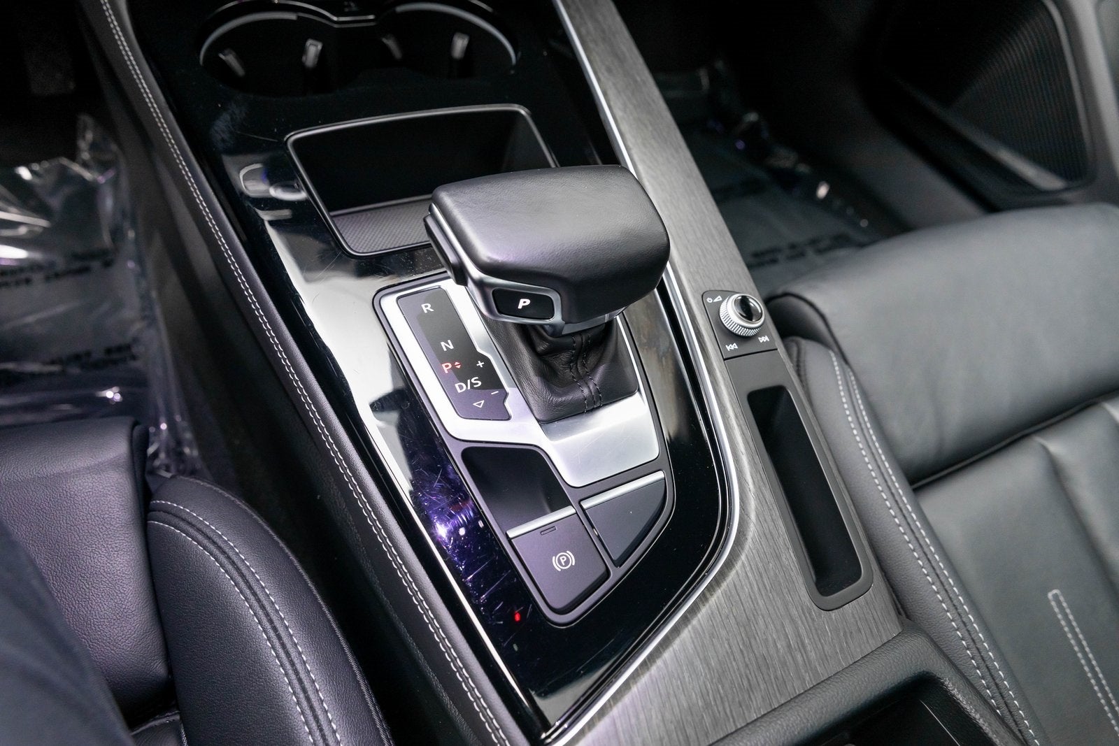 2024 Audi A4 Sedan S line Premium Plus