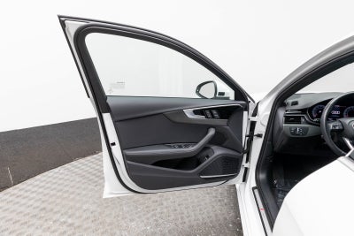 2024 Audi A4 Sedan S line Premium Plus