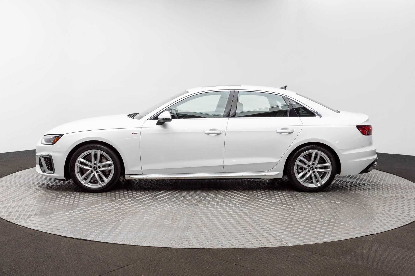 2024 Audi A4 Sedan S line Premium Plus