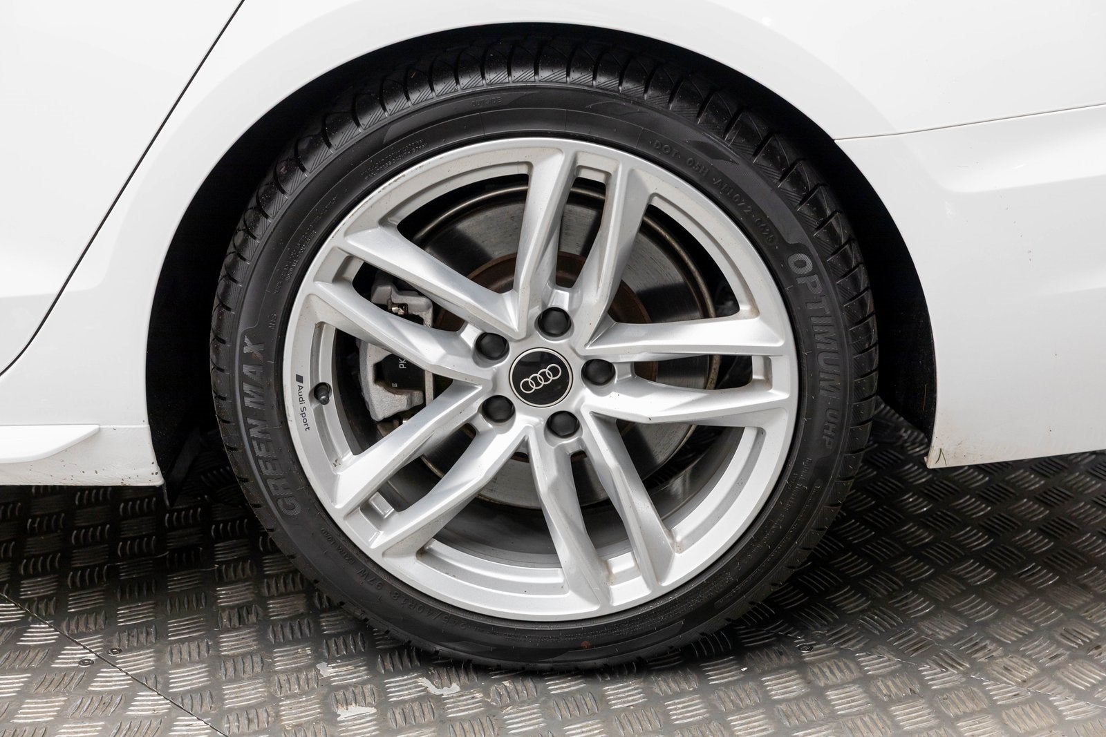 2024 Audi A4 Sedan S line Premium Plus