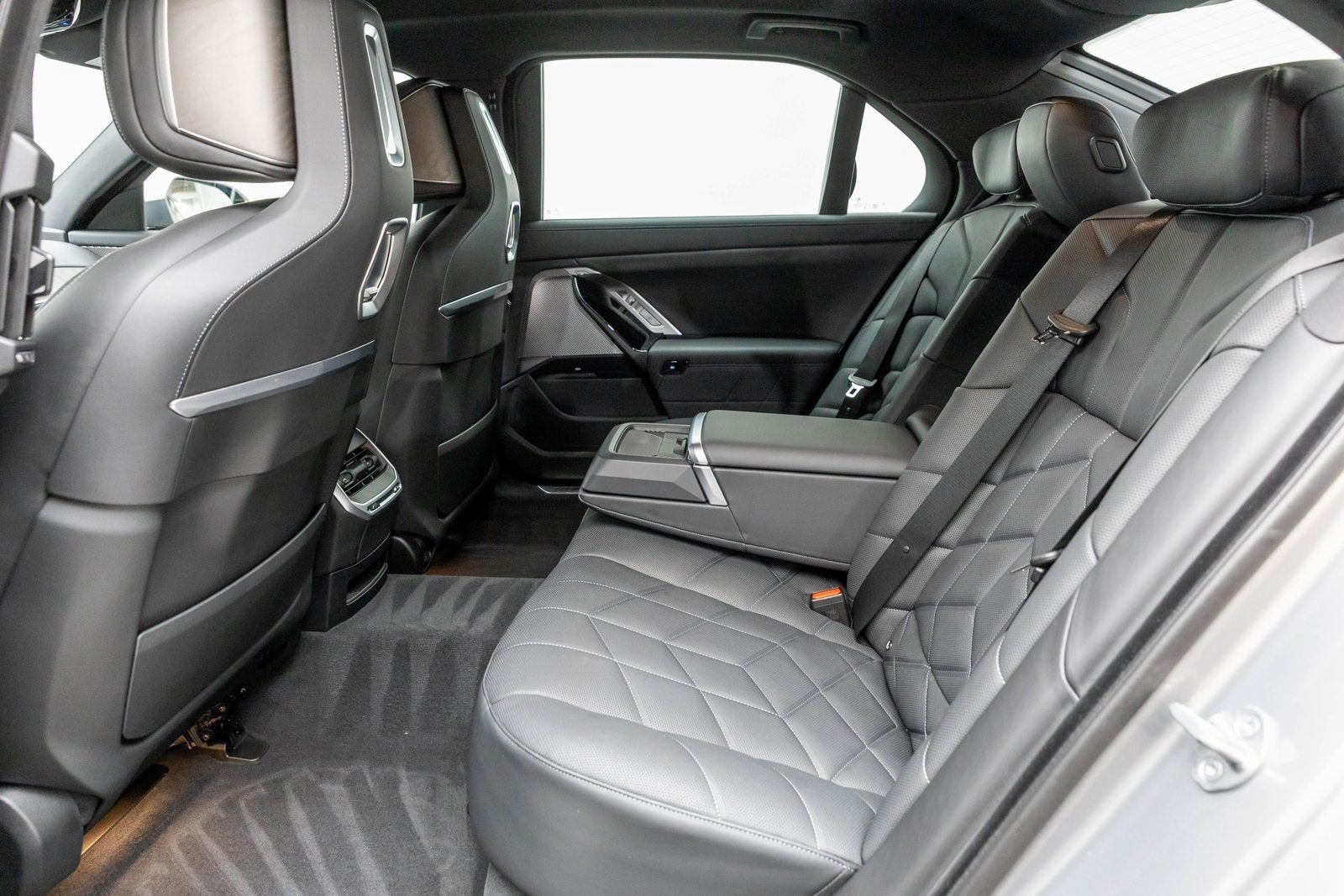 2024 BMW 7 Series 760i xDrive