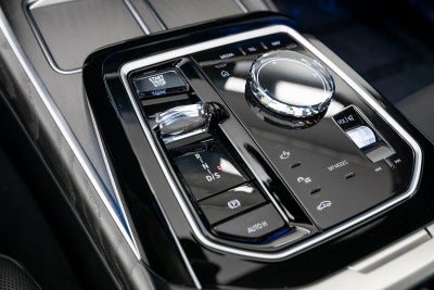 2024 BMW 7 Series 760i xDrive