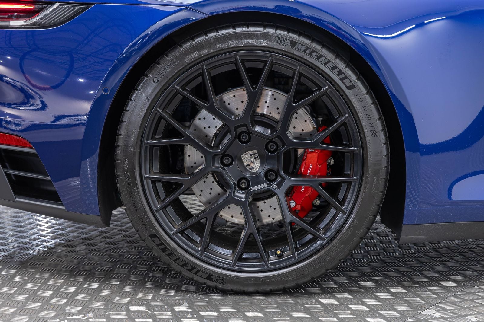2024 Porsche 911 Carrera GTS