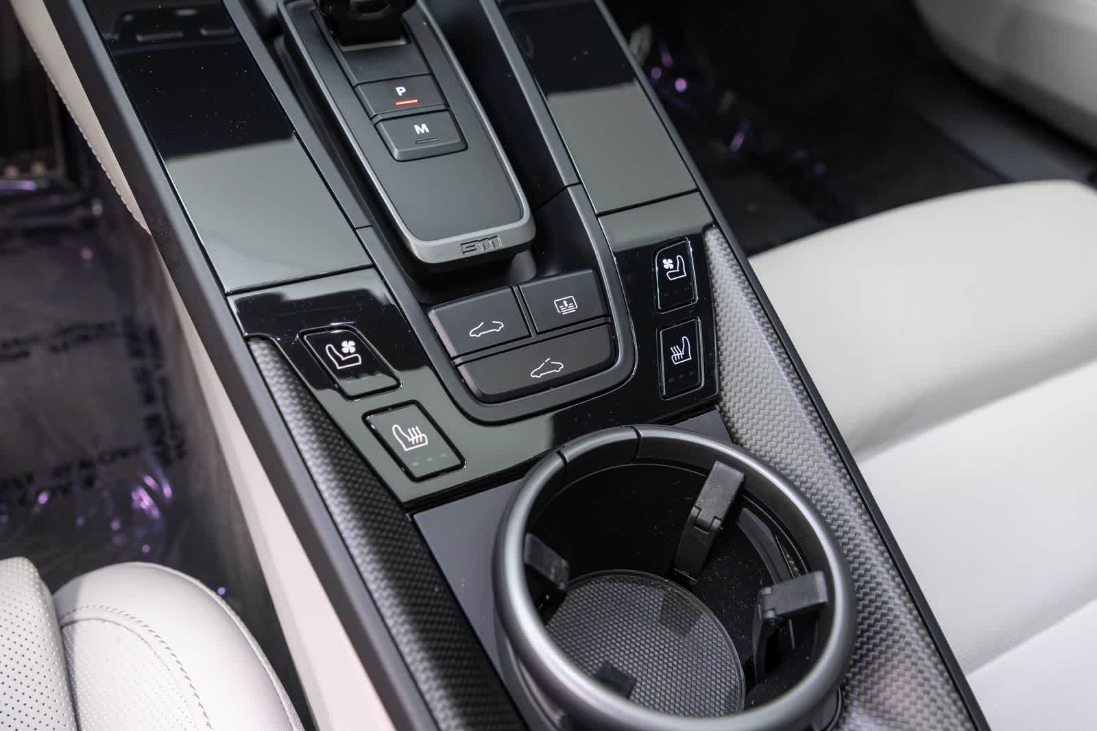 2024 Porsche 911 Carrera GTS
