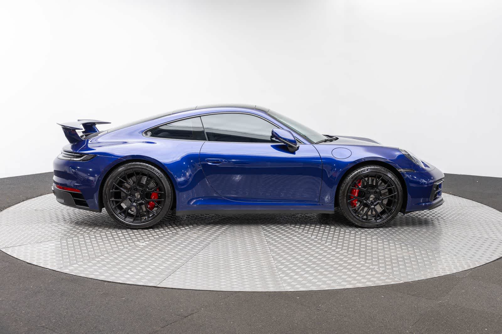 2024 Porsche 911 Carrera GTS