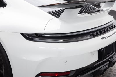 2025 Porsche 911 Carrera 4 GTS