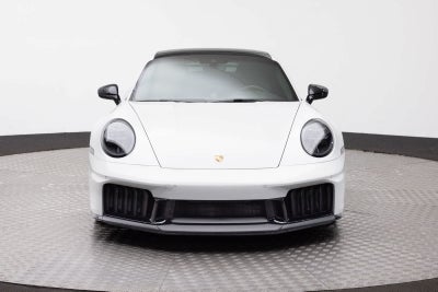 2025 Porsche 911 Carrera 4 GTS