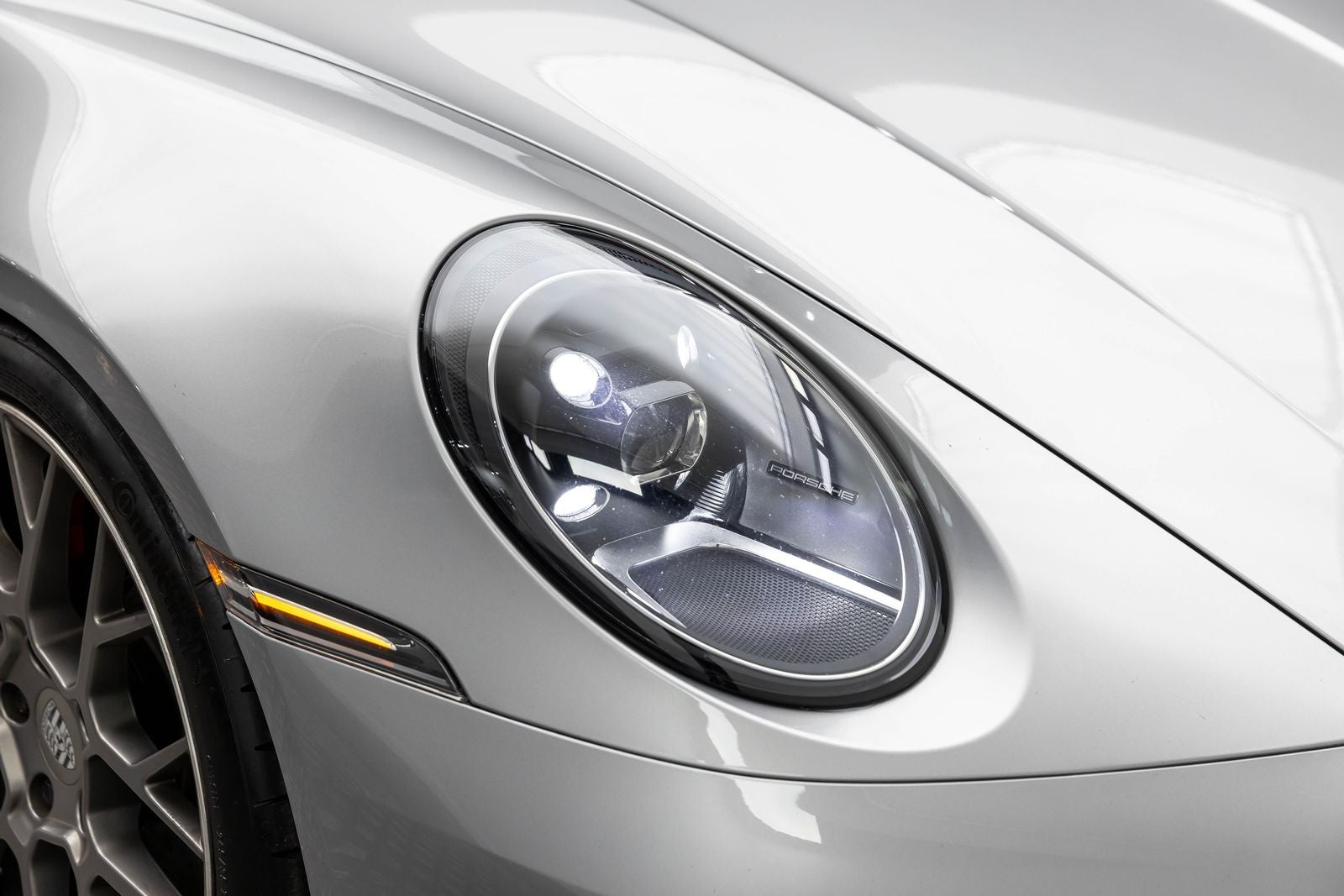 2020 Porsche 911 Carrera S