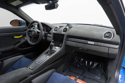 2025 Porsche 718 Cayman GT4 RS