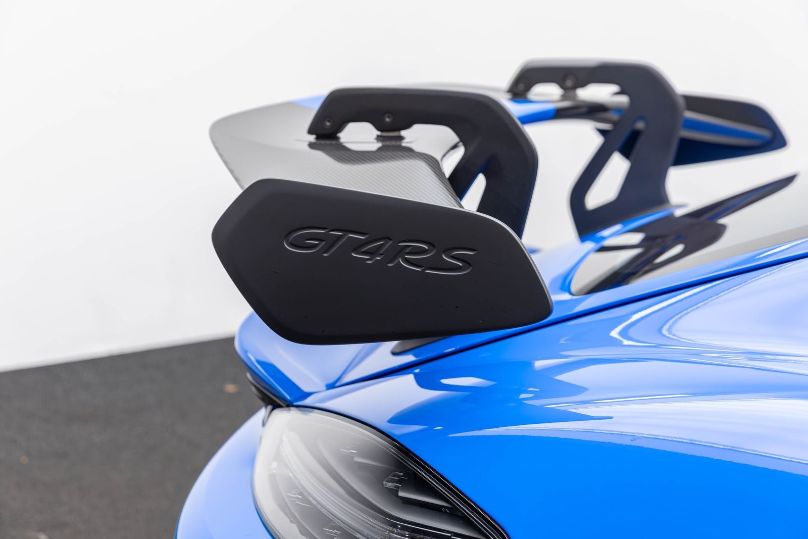2025 Porsche 718 Cayman GT4 RS