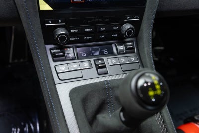 2025 Porsche 718 Cayman GT4 RS