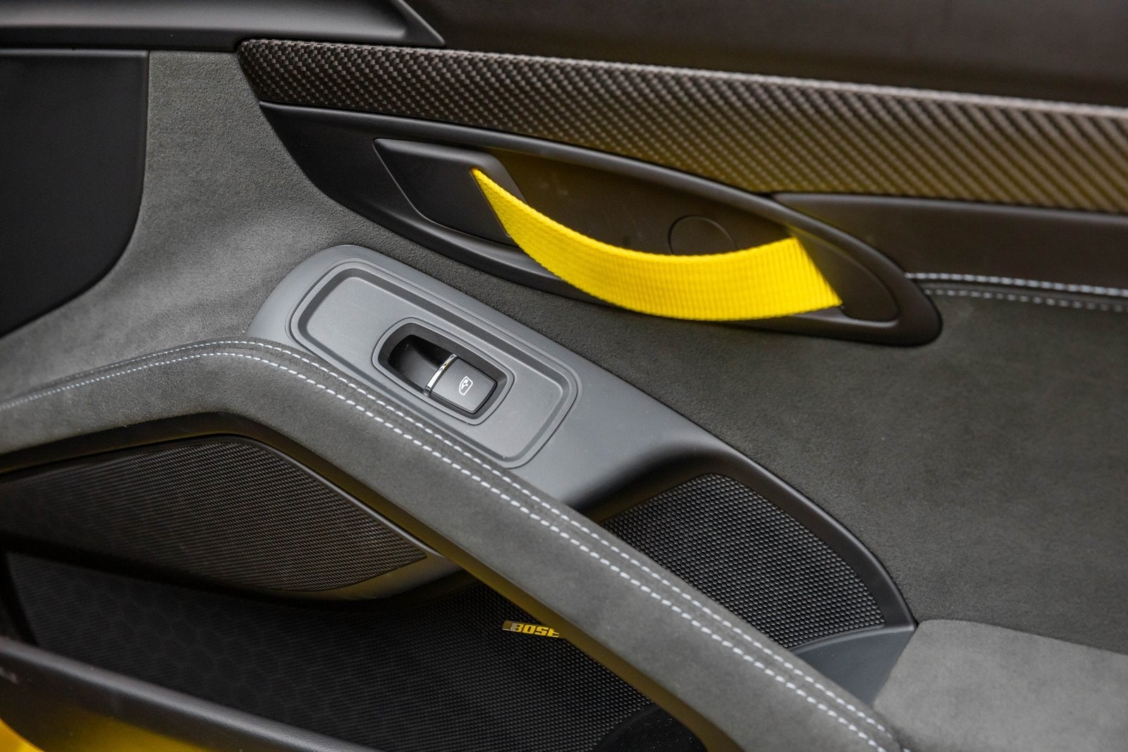 2024 Porsche 718 Cayman GT4 RS