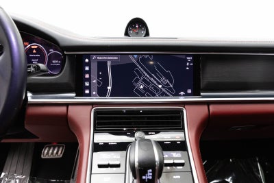 2023 Porsche Panamera 4
