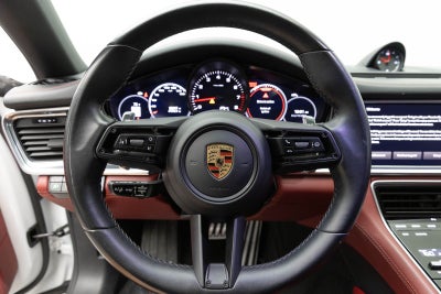 2023 Porsche Panamera 4