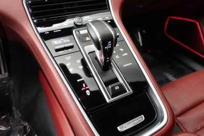 2023 Porsche Panamera 4