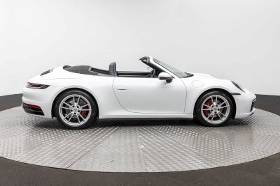 2020 Porsche 911 Carrera