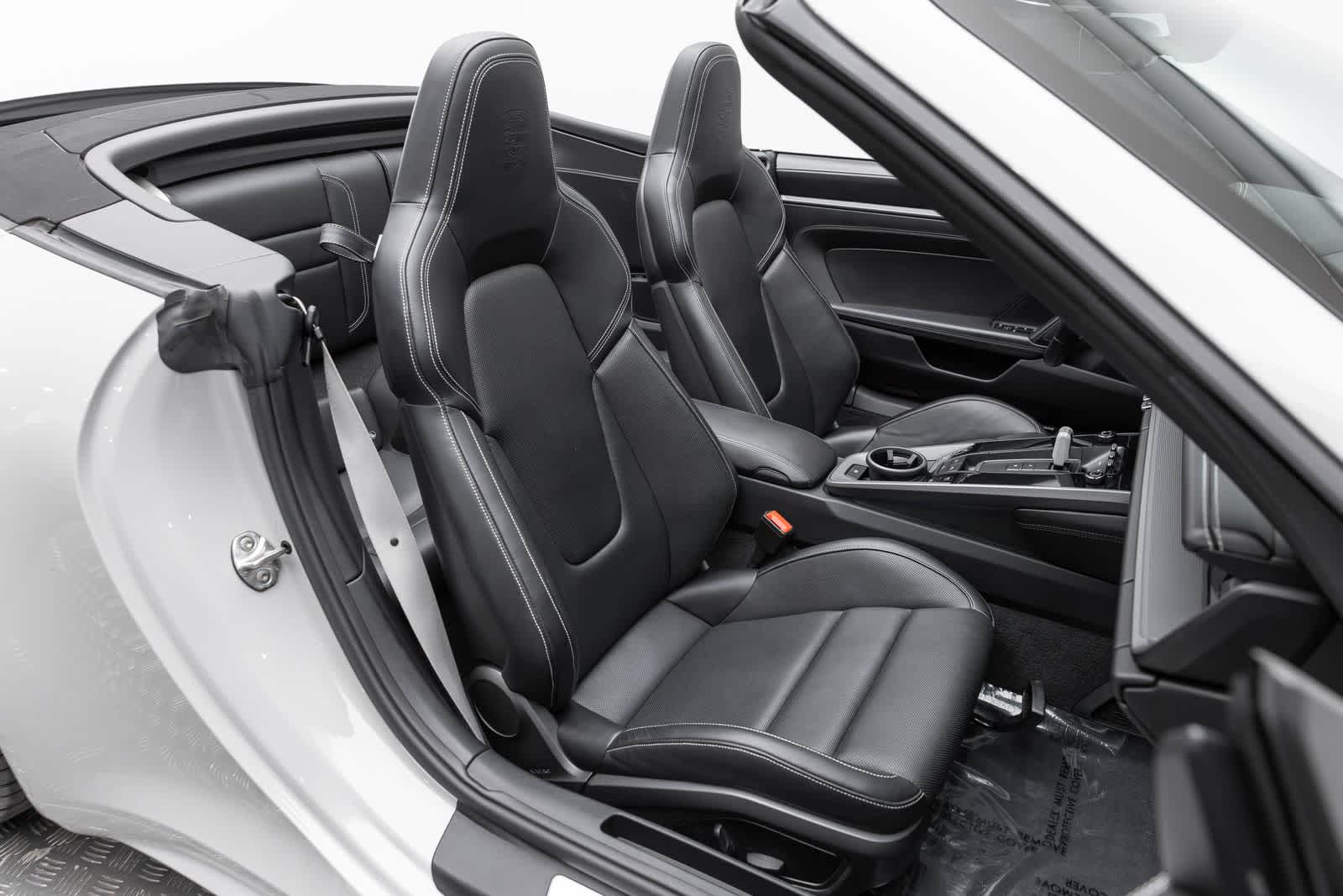 2022 Porsche 911 Base