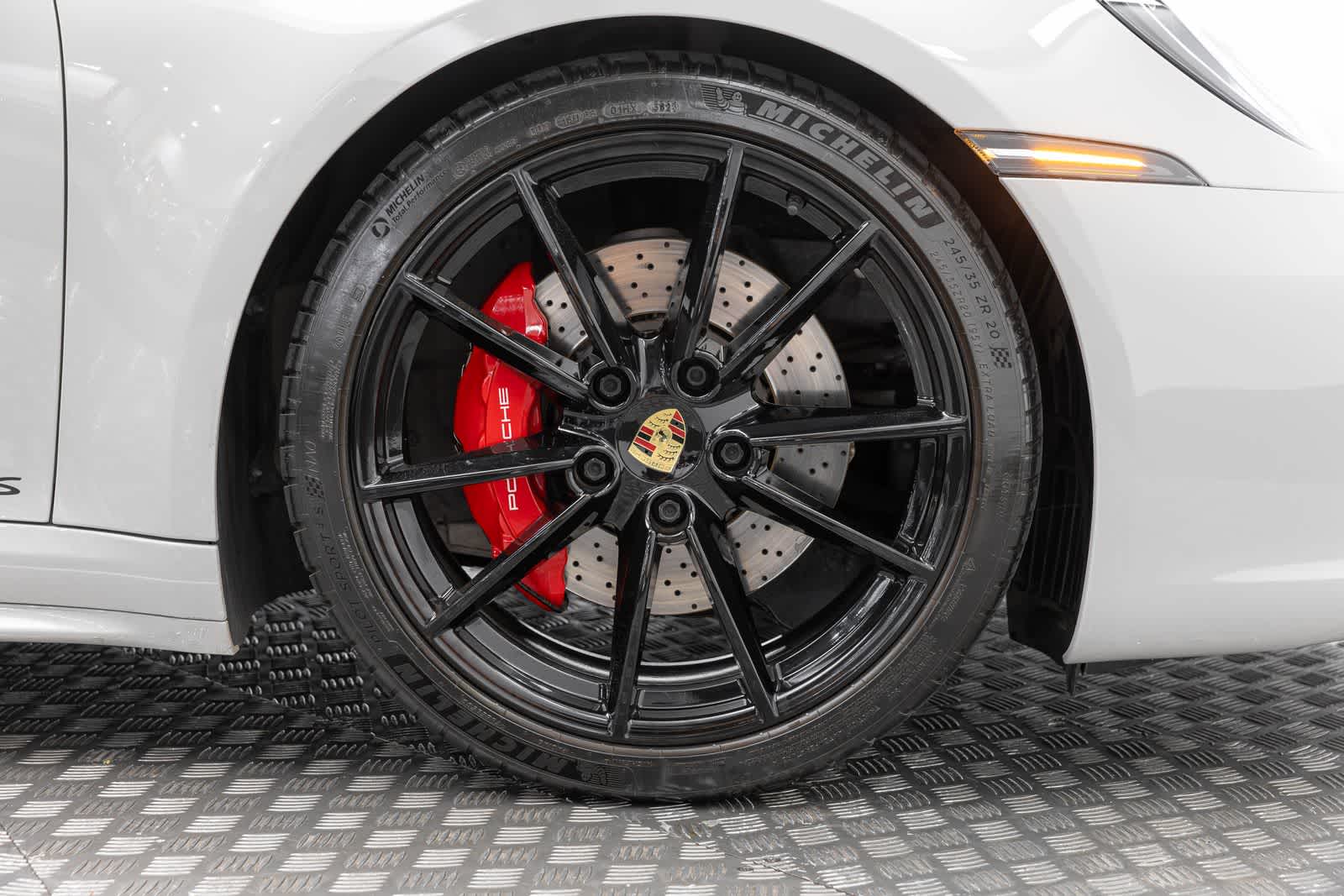 2022 Porsche 911 Base