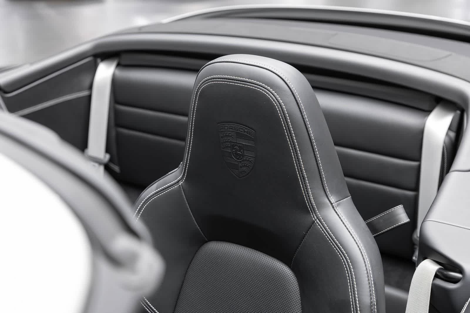 2022 Porsche 911 Base