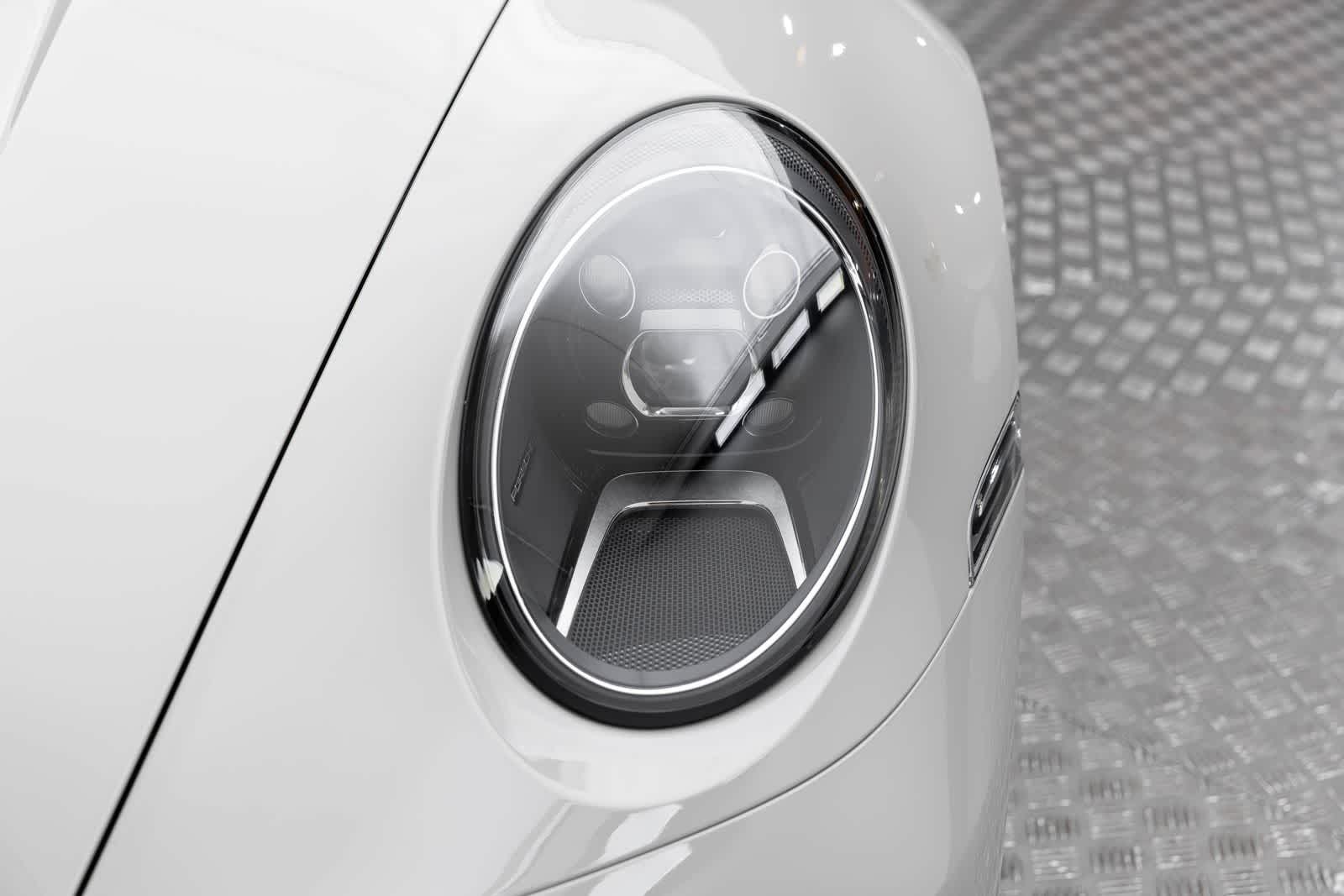 2022 Porsche 911 Base