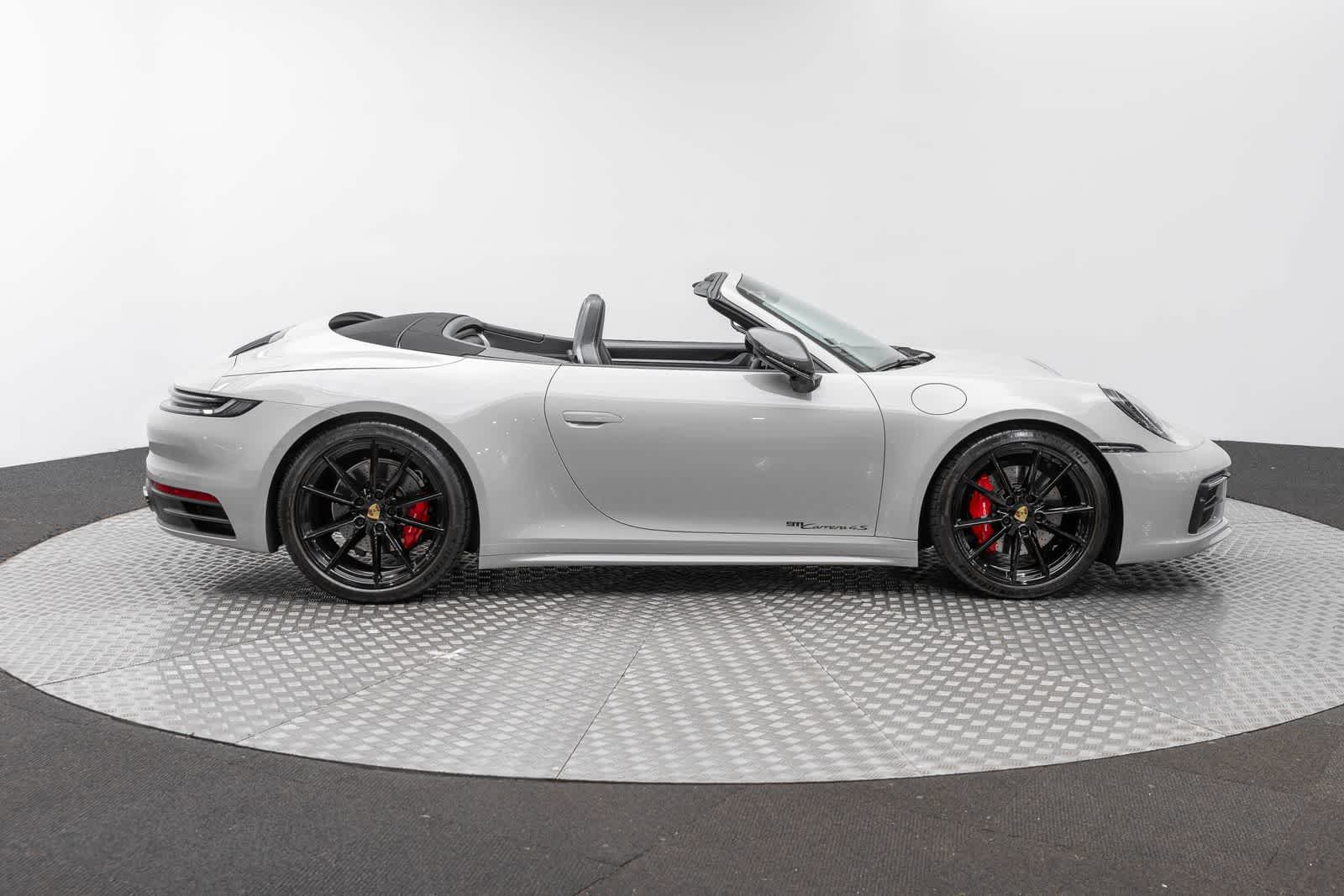 2022 Porsche 911 Base