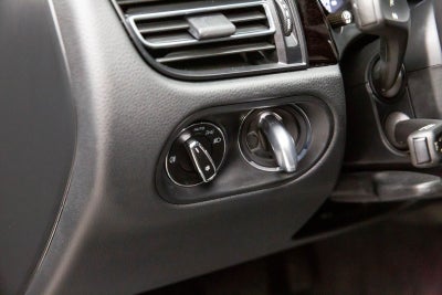 2022 Porsche Macan AWD