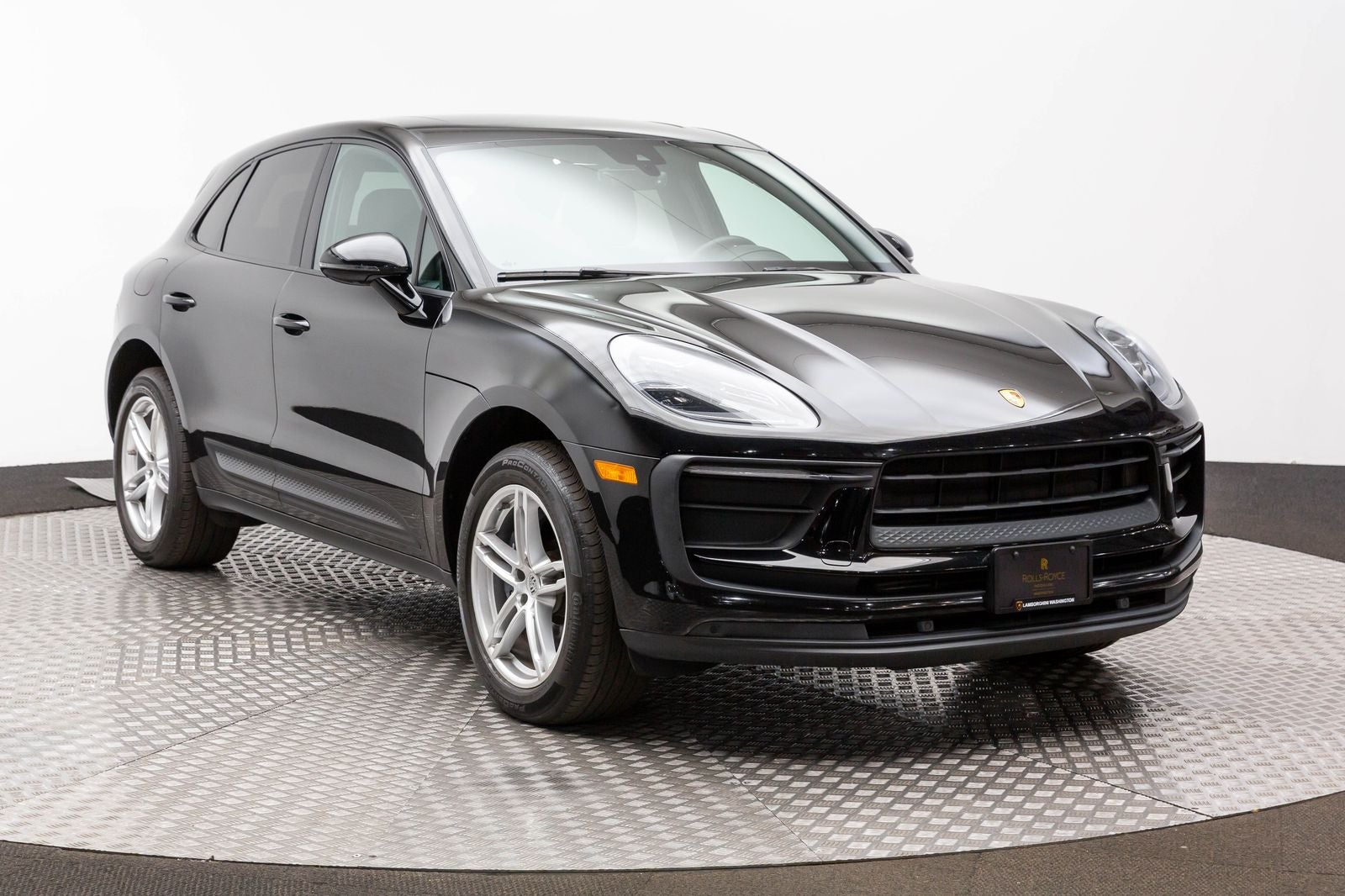 2022 Porsche Macan AWD