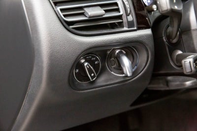 2022 Porsche Macan AWD