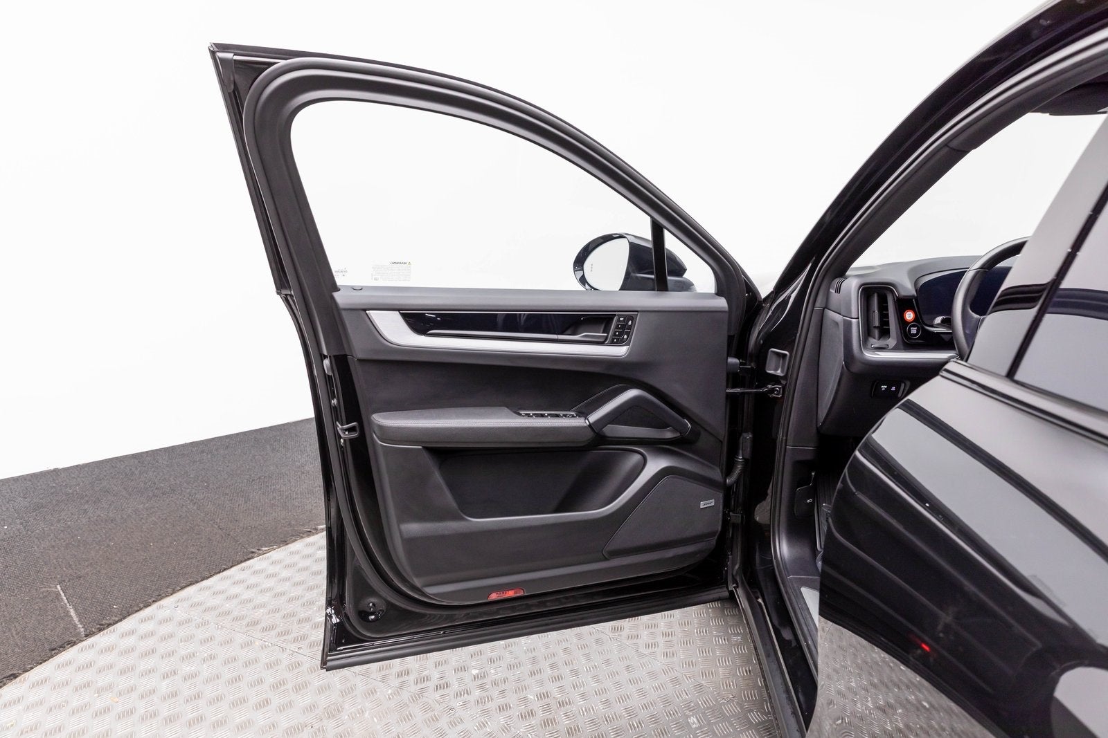 2024 Porsche Cayenne S E-Hybrid