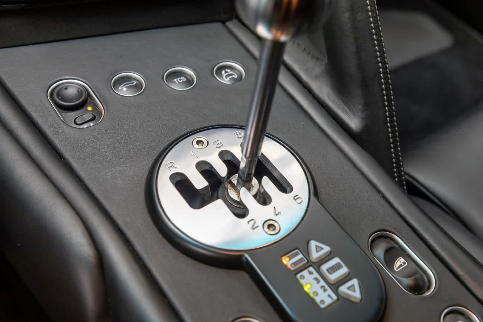 2003 Lamborghini Murcielago 6.2L 2dr Coupe