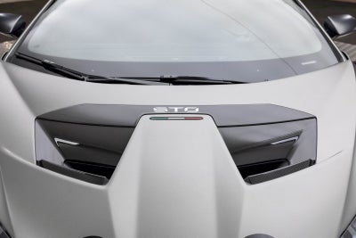 2022 Lamborghini Huracan STO Coupe